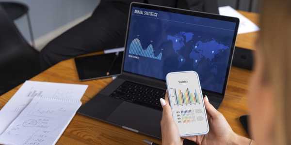 The Role Of Digital Platforms In Democratizing Investment Access